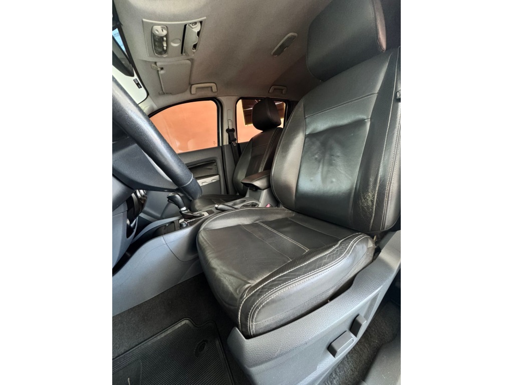 FORD RANGER 3.2 LIMITED 4X4 CD 20V DIESEL 4P AUTOMATICO