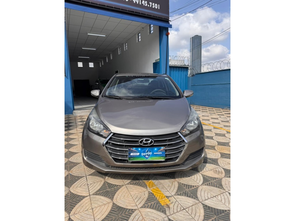 HYUNDAI HB20S 1.0 COMFORT PLUS 12V FLEX 4P MANUAL