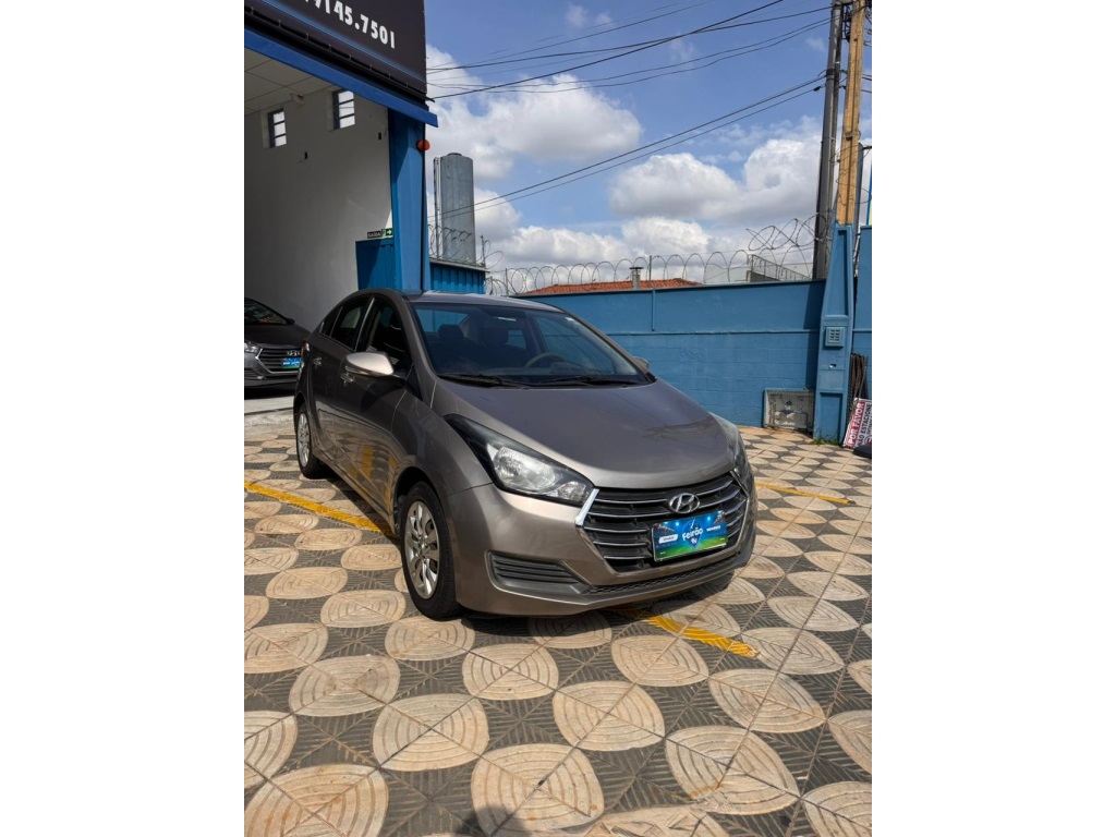 HYUNDAI HB20S 1.0 COMFORT PLUS 12V FLEX 4P MANUAL