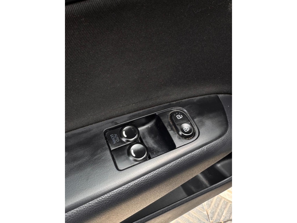 HYUNDAI HB20 1.0 UNIQUE 12V FLEX 4P MANUAL