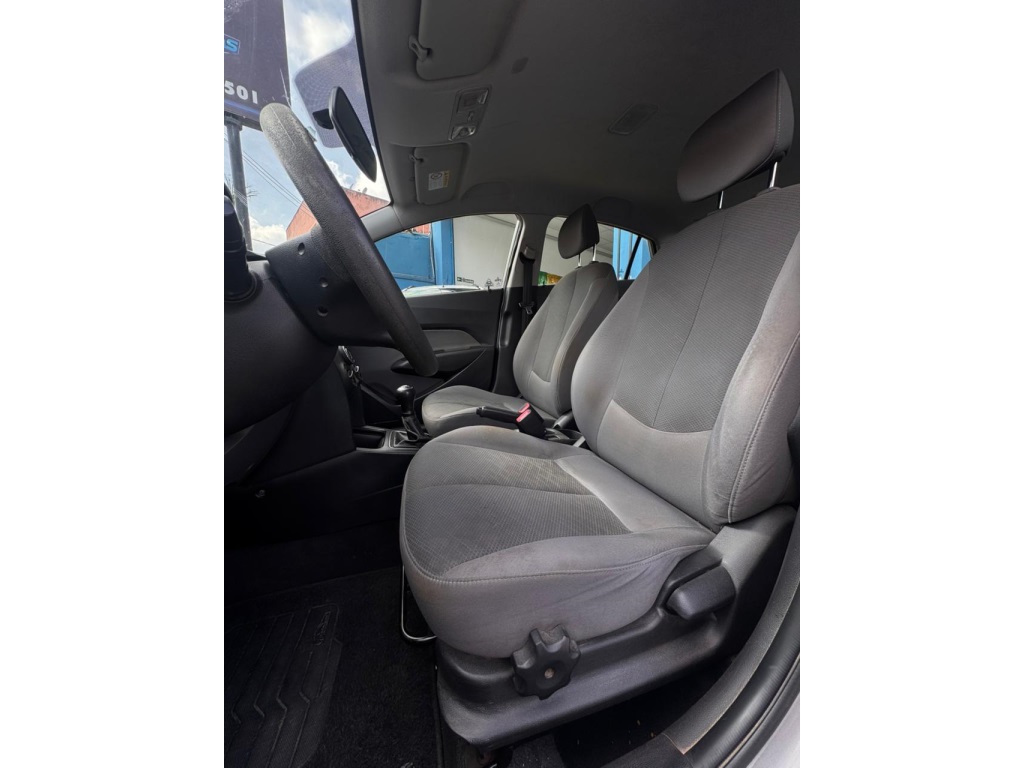 HYUNDAI HB20S 1.0 COMFORT PLUS 12V FLEX 4P MANUAL