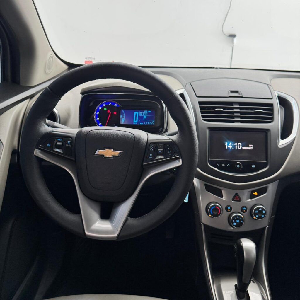 TRACKER LTZ 1.8 FLEX 4P AUTOMÁTICO