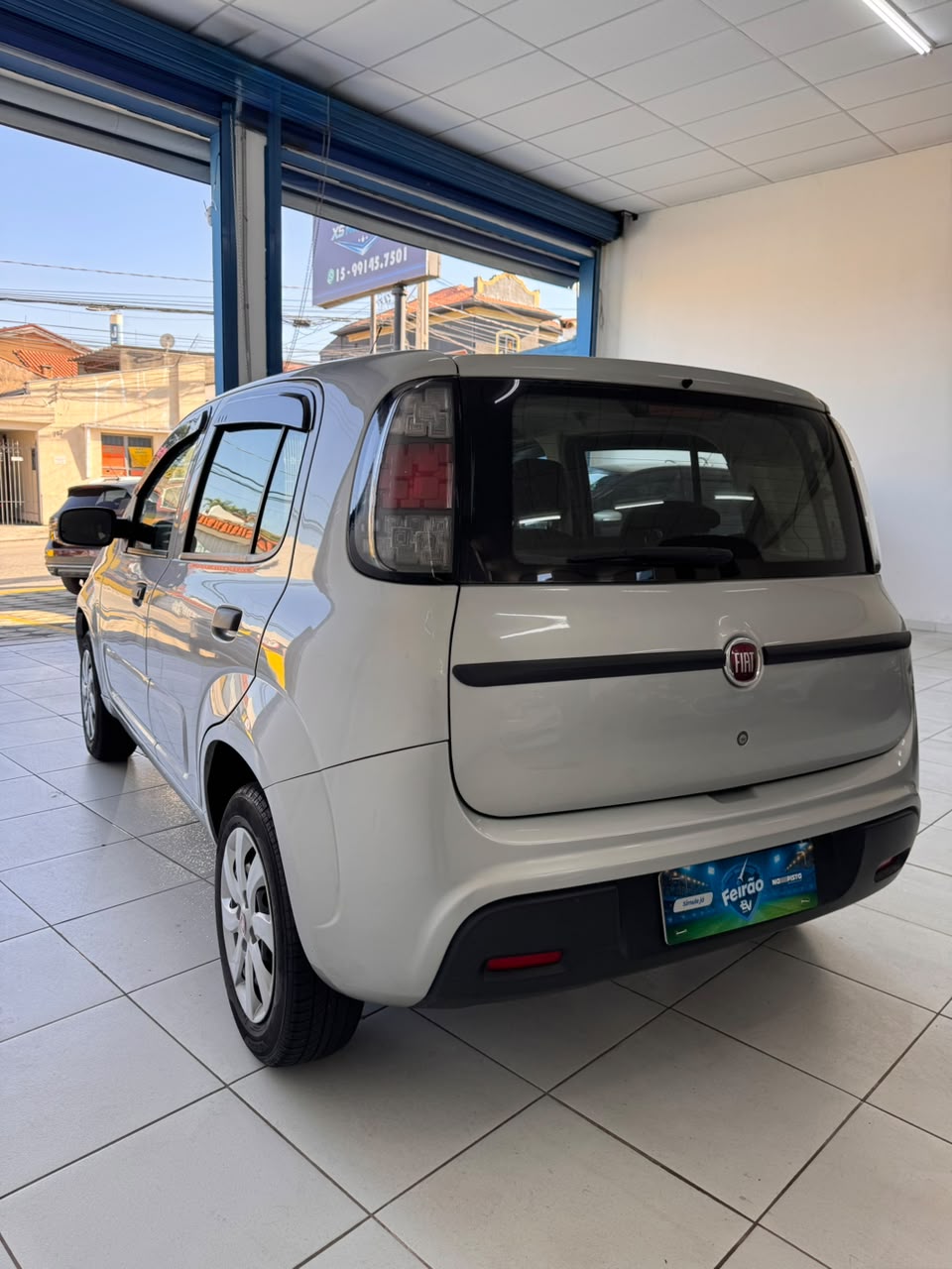 UNO ATTRACTIVE 1.0 COMPLETO 2017