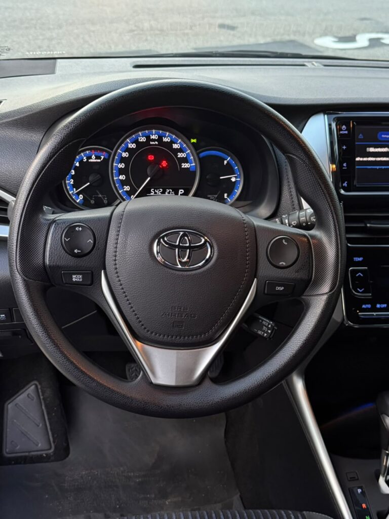 TOYOTA YARIS HATCH XL PLUS 1.5 FLEX AUT. 2022