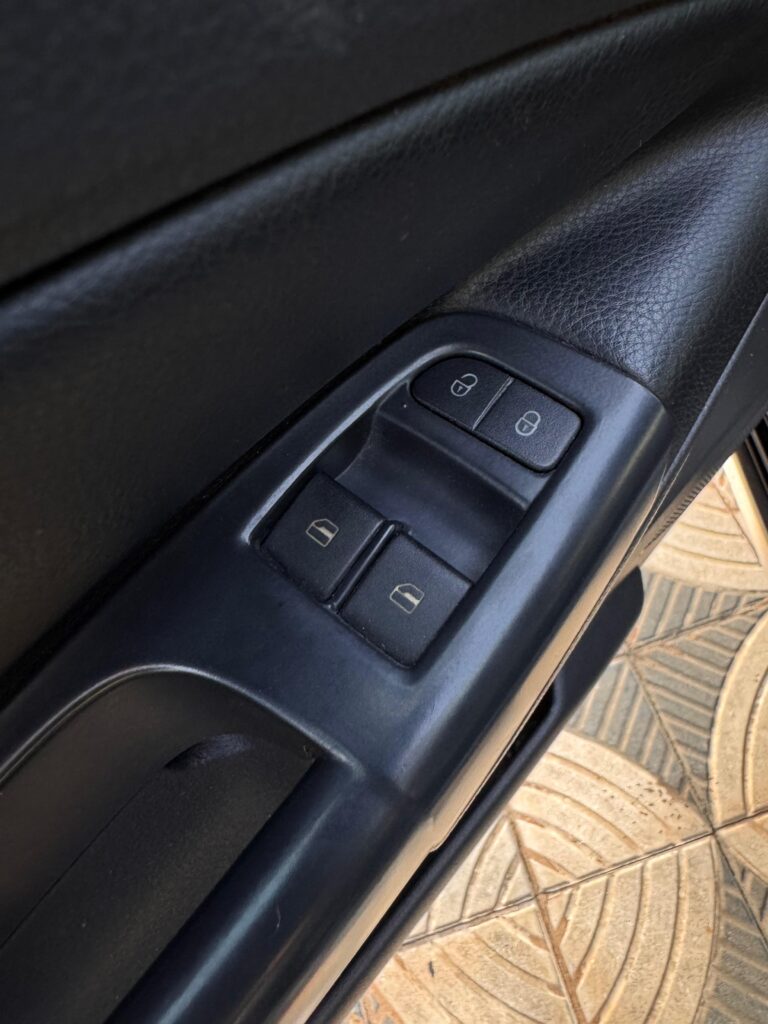 VW SAVEIRO CE CROSS 1.6 FLEX 2014