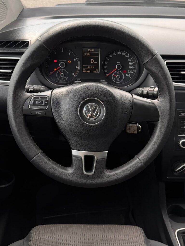 VOLKSWAGEN FOX 1.6 GII 2013