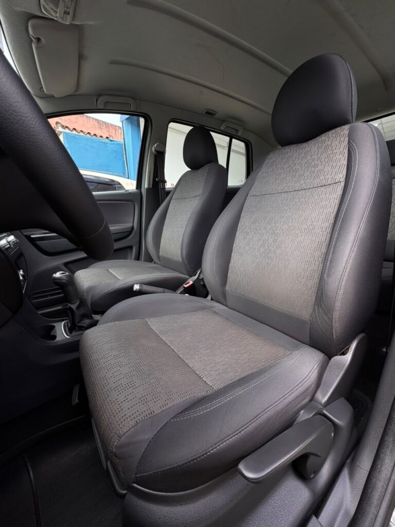 VOLKSWAGEN FOX 1.6 GII 2013