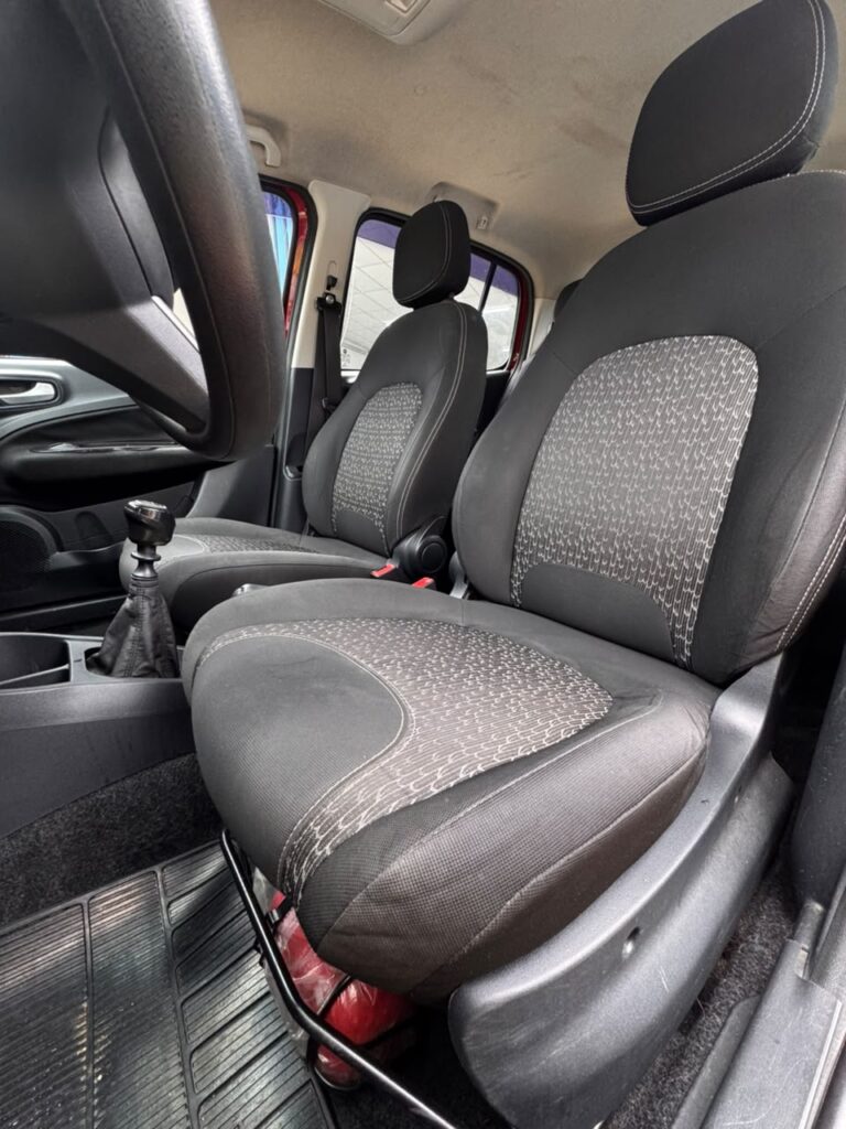 FIAT/ UNO EVOLUTION 1.4 COMPLETO 2015